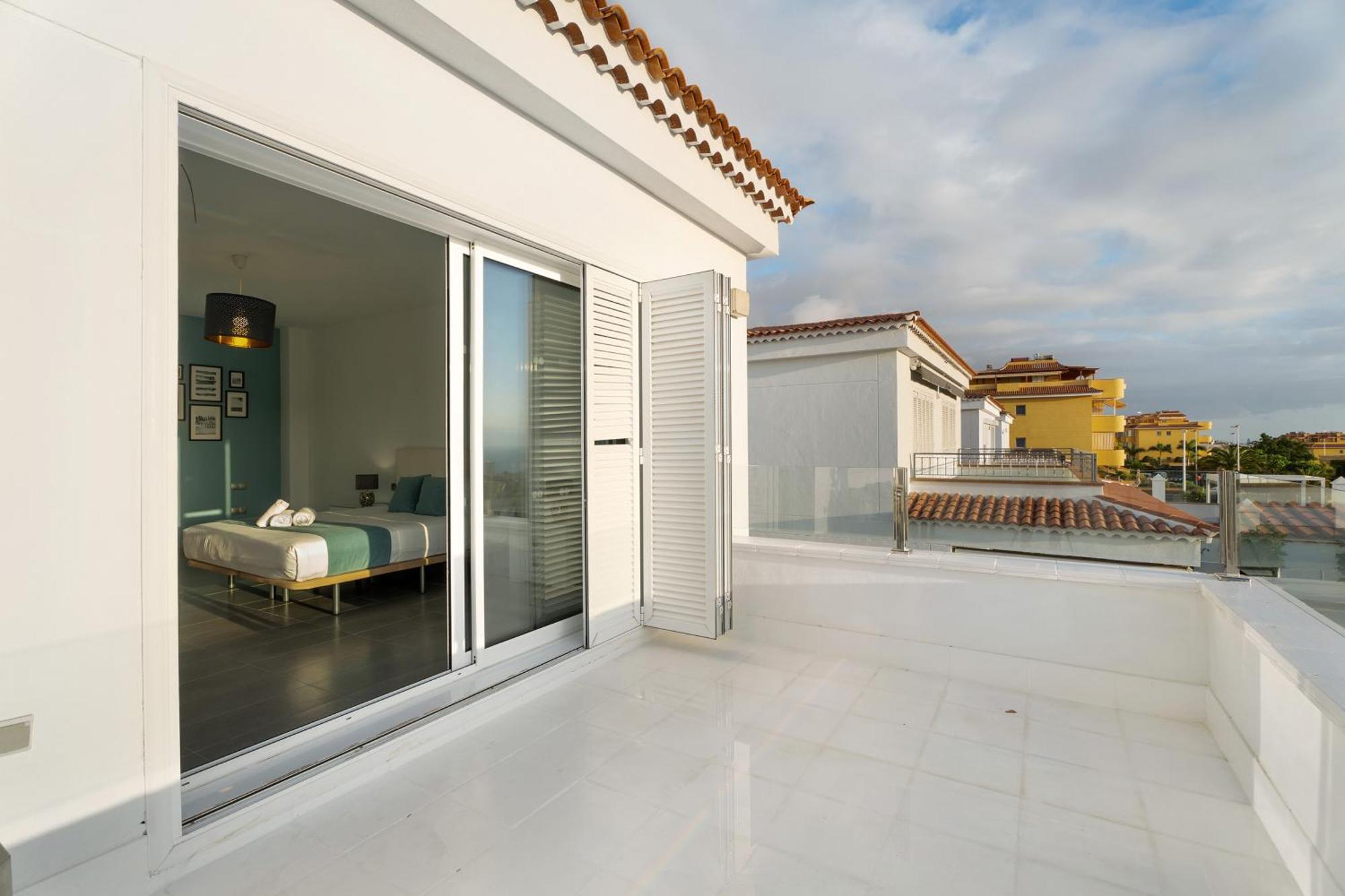 Espectacular Villa Aurora By Paramount Holidays Puerto de Santiago  Buitenkant foto